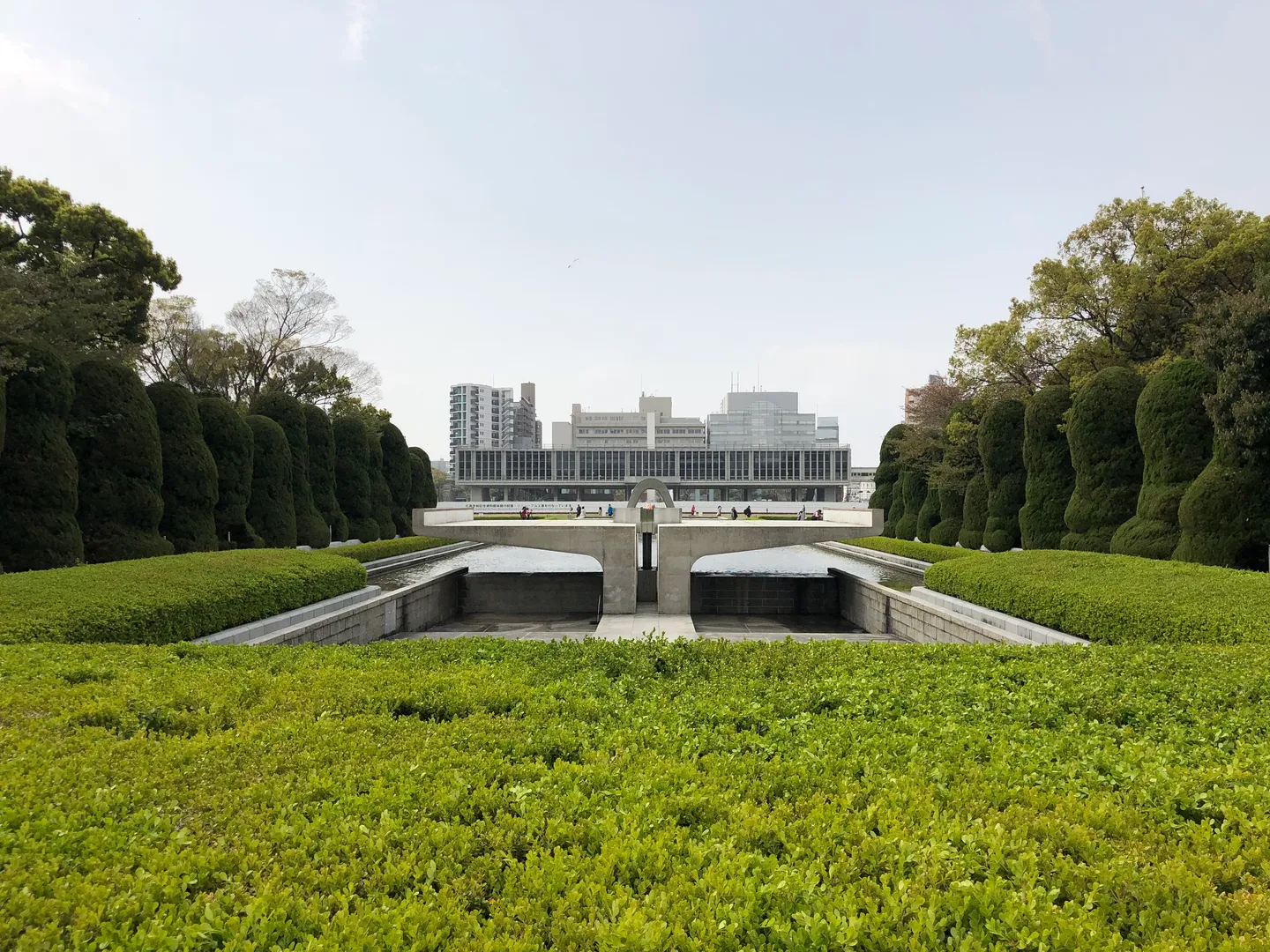 Hiroshima Peace Memorial Park și muzeu.
