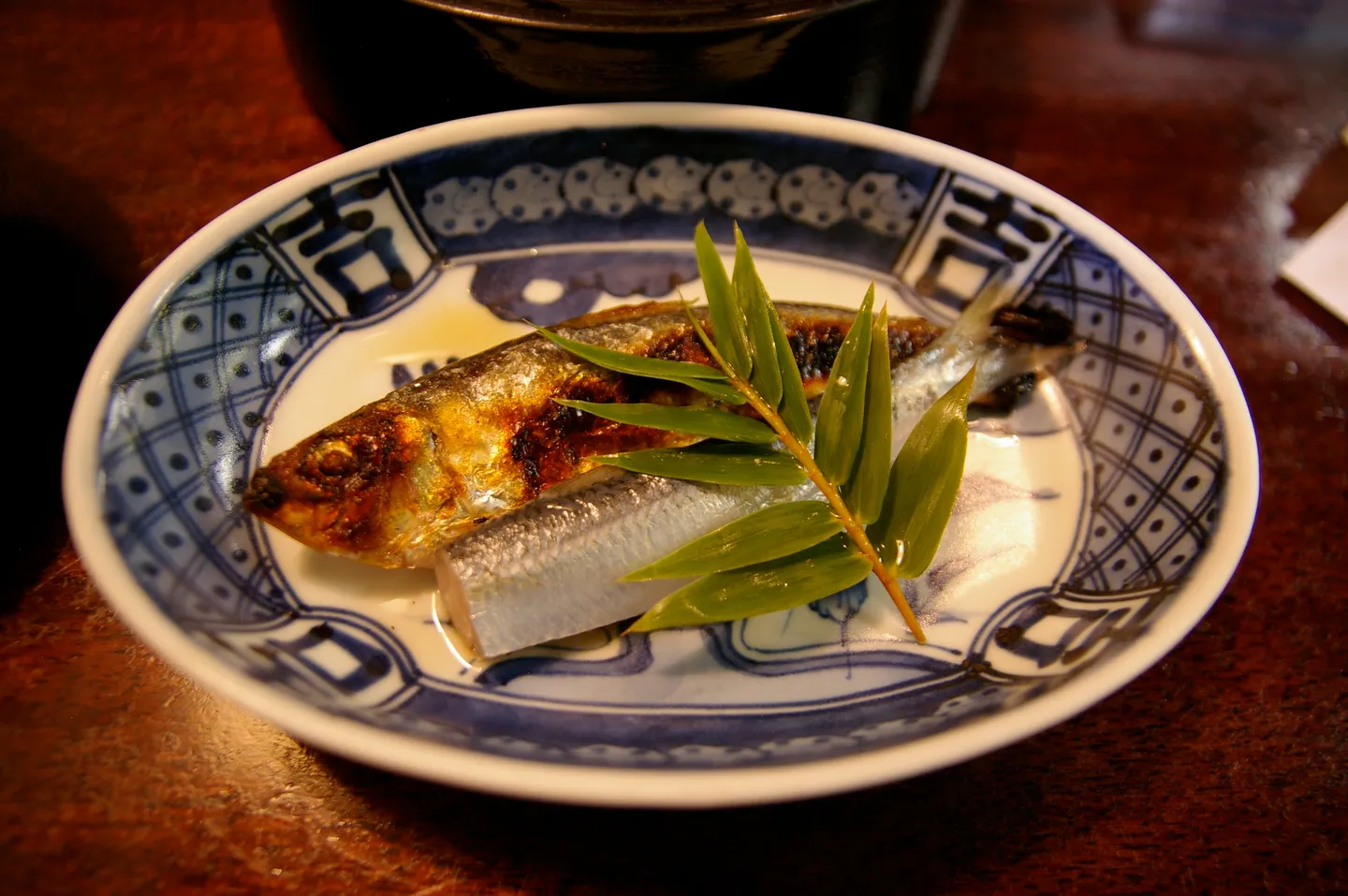 Mamakari fish prepared with vinegar, illustrating an Okayama speciality.