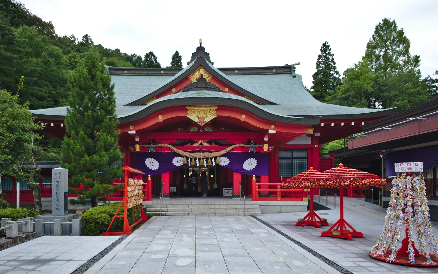 Edificios de santuario en Sendai.