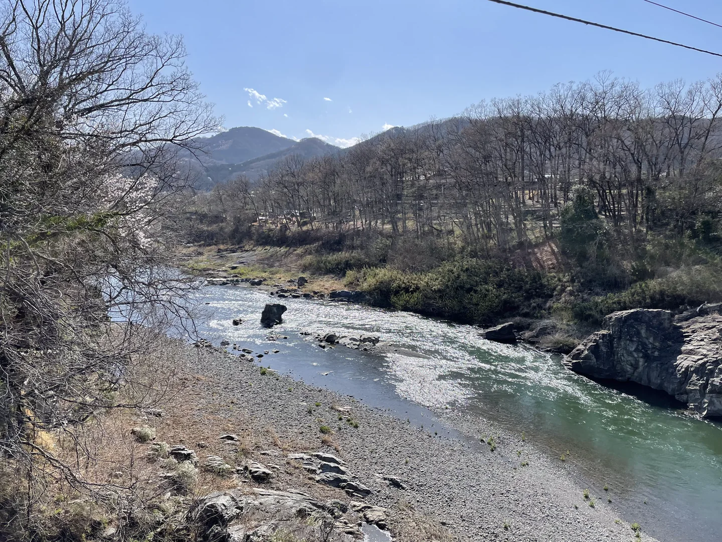 La rivière Arakawa vue du pont Takasago à Nagatoro