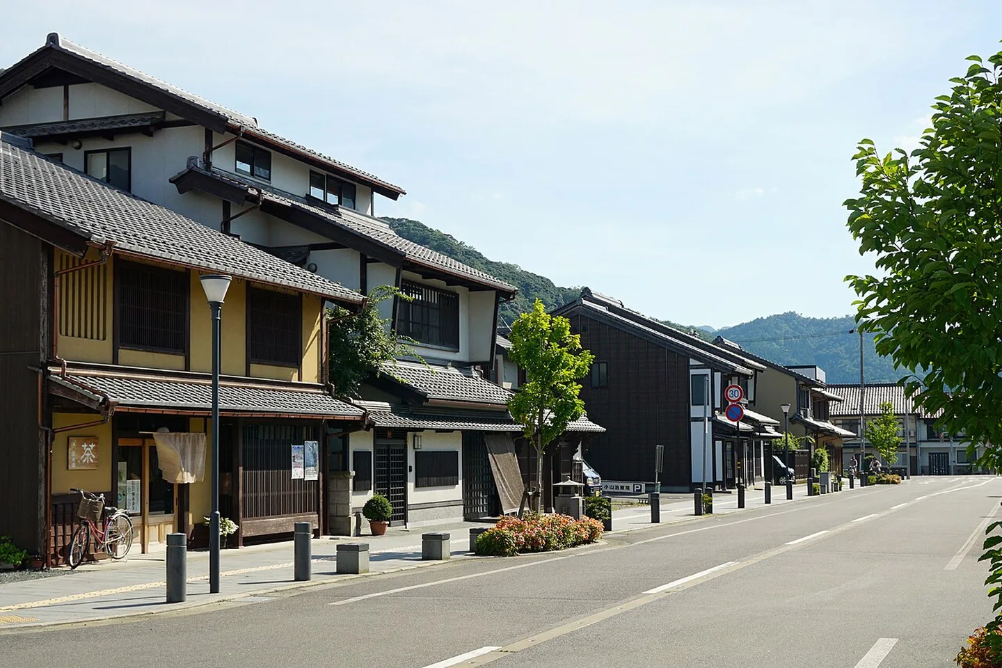 Edificios históricos en Obama-Nishigumi, Fukui