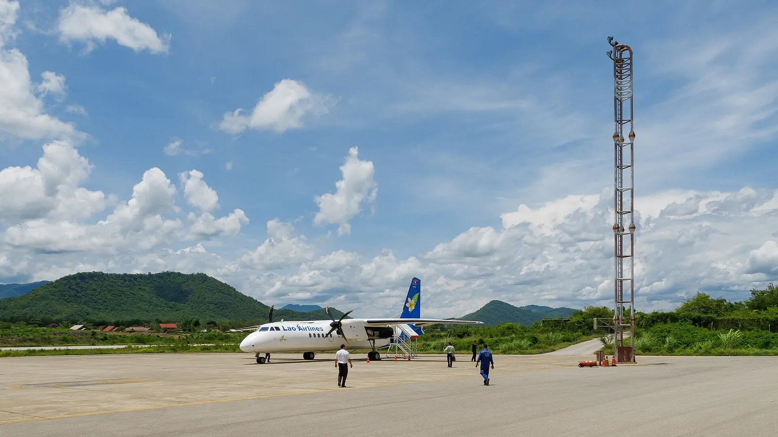 Letadlo Lao Airlines na letišti Luang Prabang