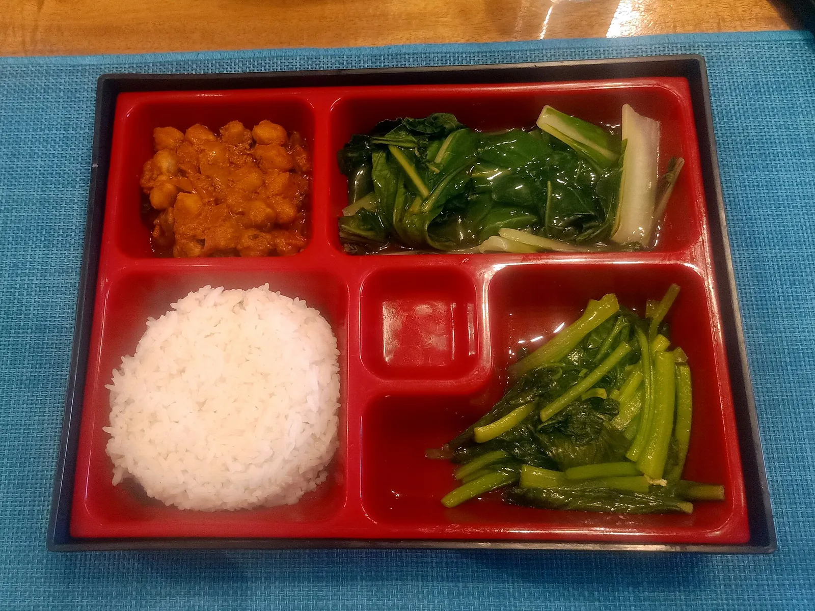Rice and vegetable dishes served as vegetarian food at ESEAP Conference 2024 in Kota Kinabalu
