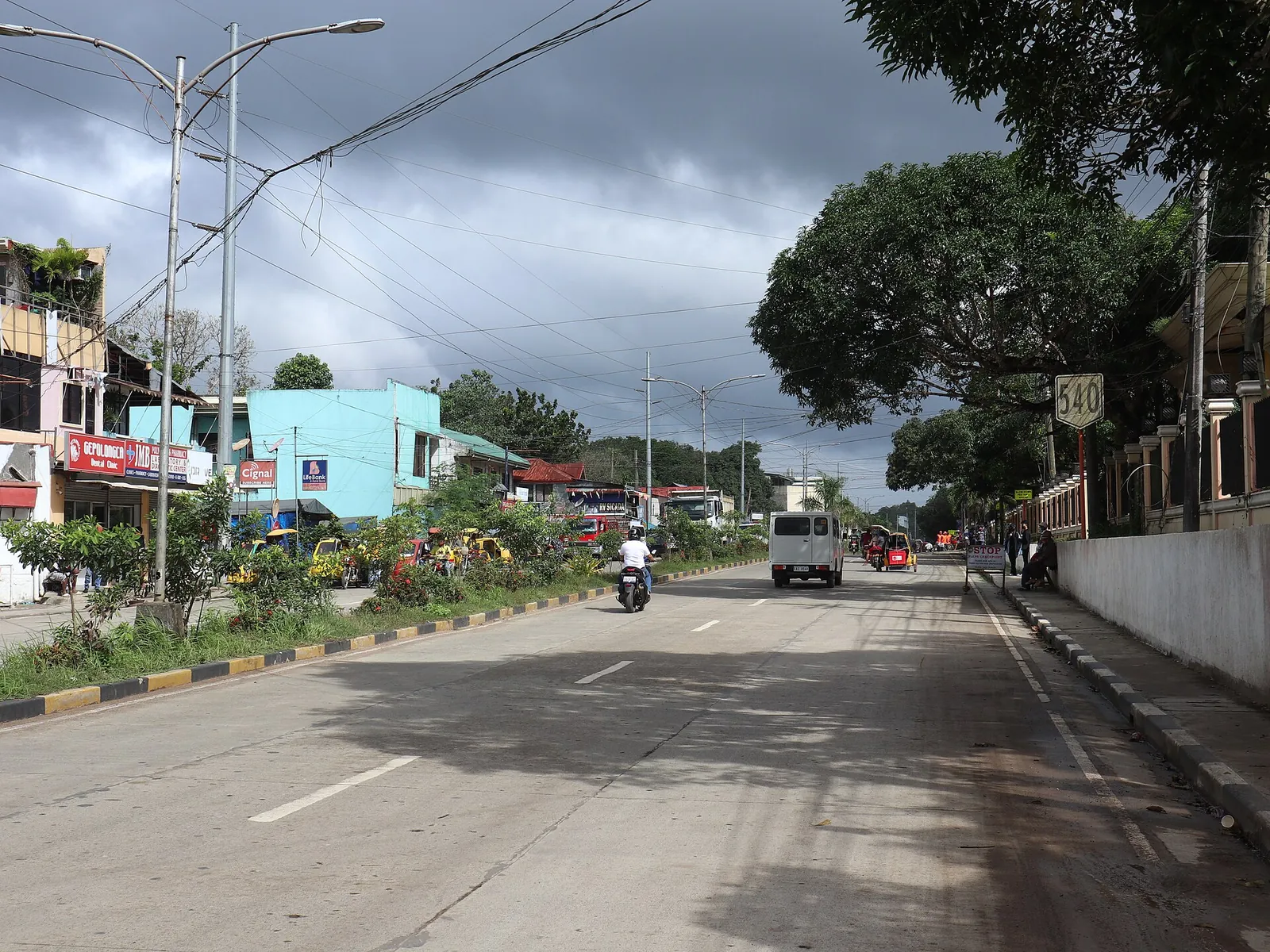 A road and route sign near the provincial capitol in Jordan, Guimaras