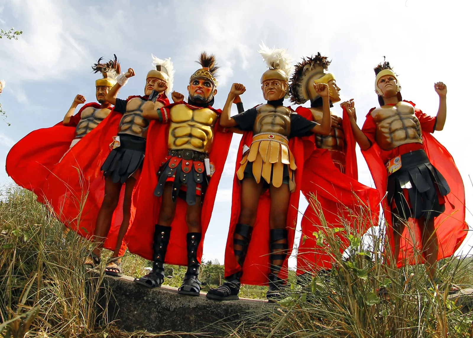 Moriones costumed participants