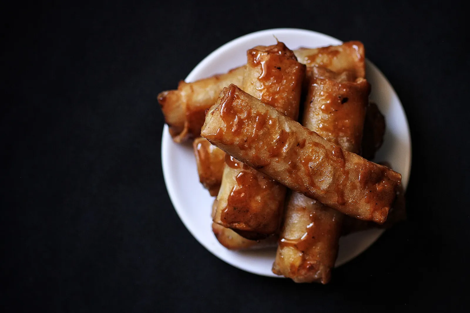 Turon na saging, a Filipino banana snack