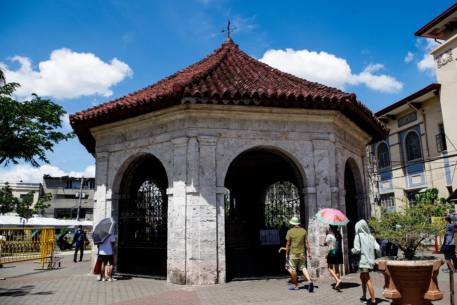 The octagonal kiosk that houses Magellan's Cross in Cebu City