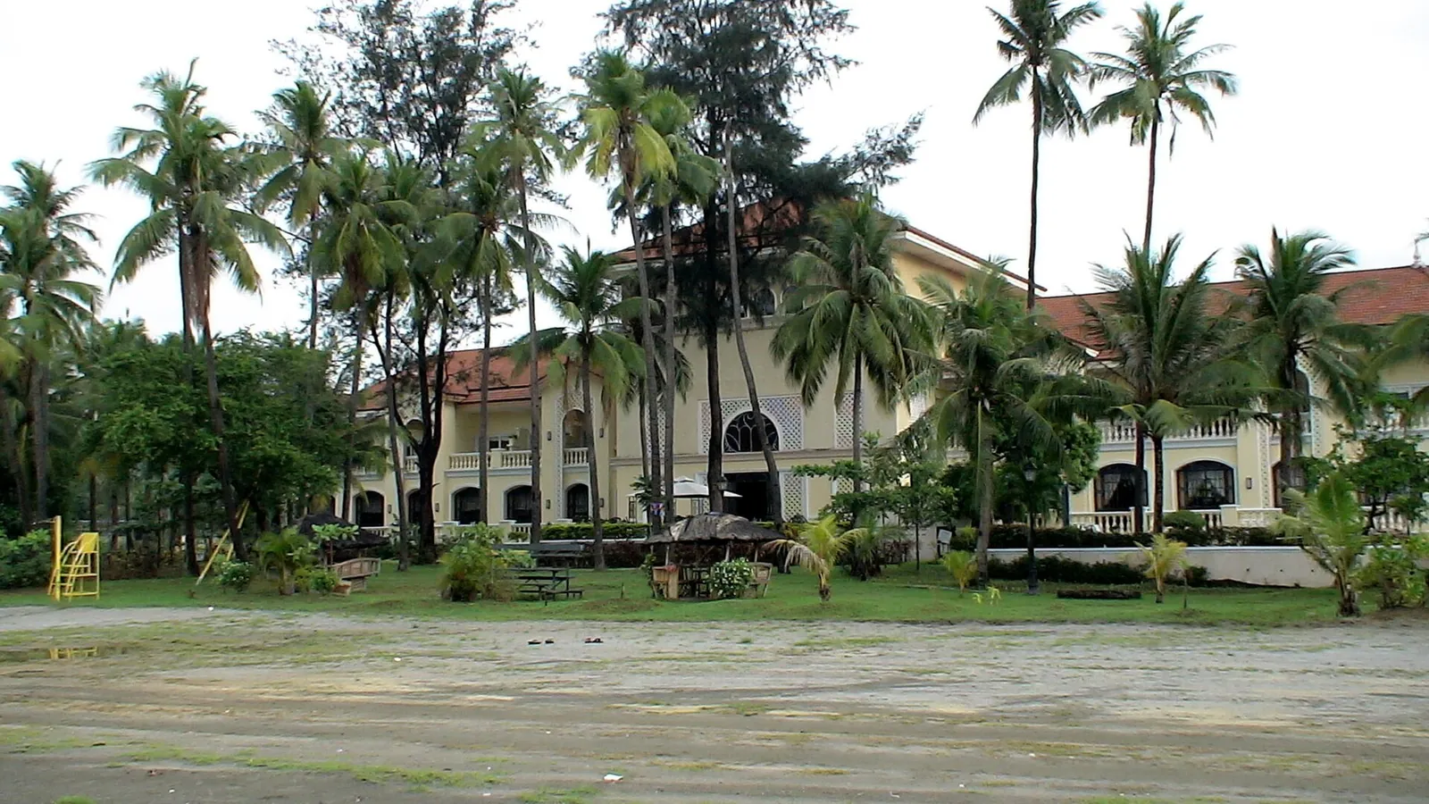 Club Morocco waterfront resort grounds