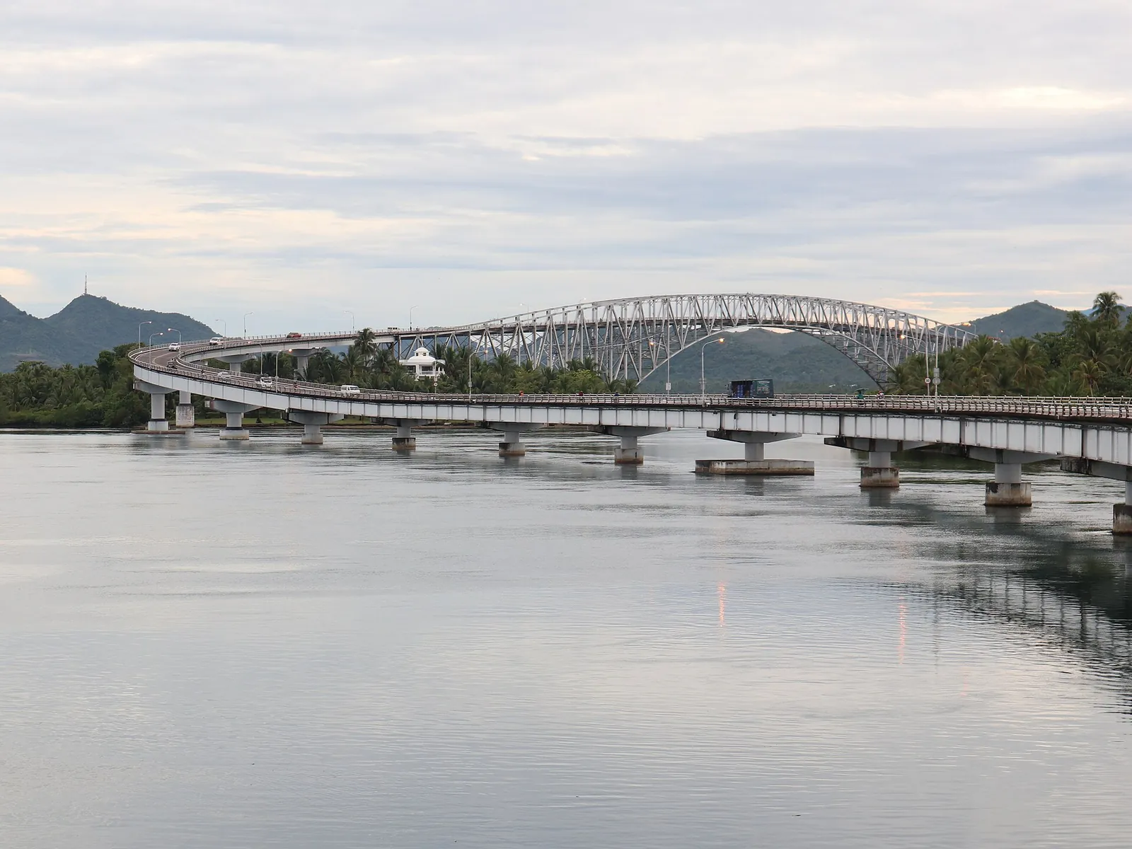 San Juanico Bridge viewed from shore