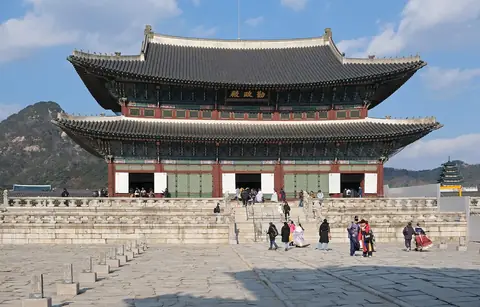 Gyeongbokgung Palace · Seoul, South Korea